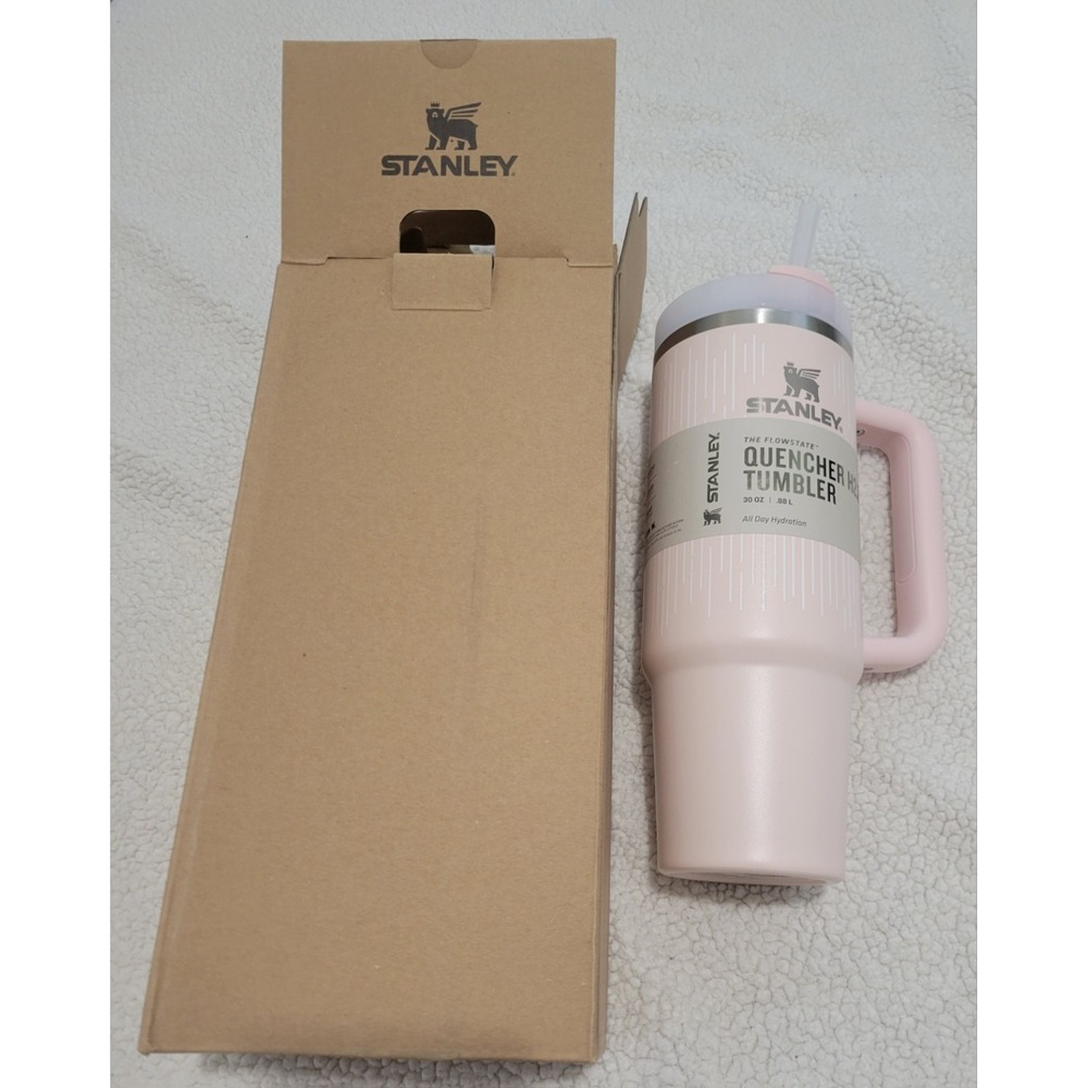 Stanley Soft Rain Bloom The Flowstate Quencher H2.0 30oz Tumbler Pink Pastel